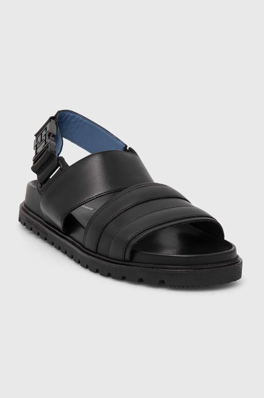 Elevated Th Buckle Lth Sandal