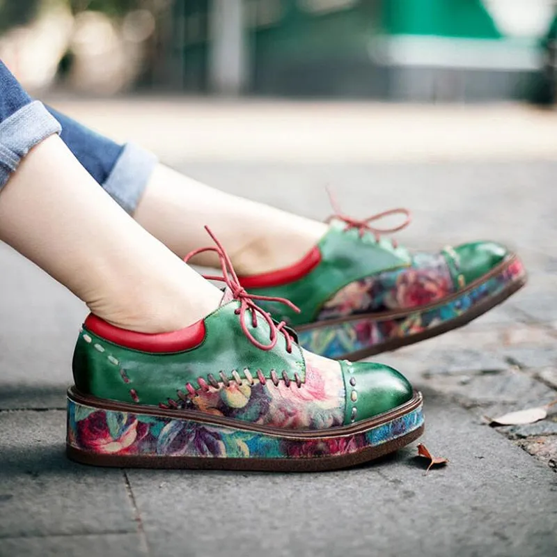 Timeless Elegance: Women's Green Leather Loafers, Genuine Sheepskin, British Lace-Up Design, Comfort and Style Combined